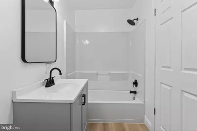 40 W Garibaldi Avenue, Nesquehoning, PA 18240 - Photo 17