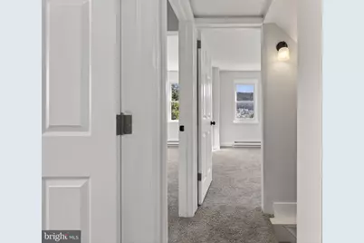 40 W Garibaldi Avenue, Nesquehoning, PA 18240 - Photo 25
