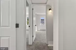 40 W Garibaldi Ave, Nesquehoning, PA 18240 - Photo 25