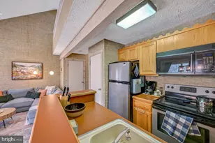 65 Snow Shoe, Lake Harmony, PA 18624 - Photo 21