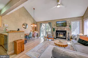 65 Snow Shoe, Lake Harmony, PA 18624 - Photo 7