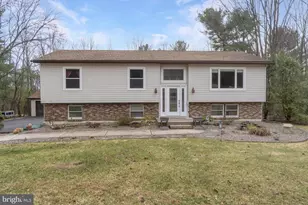 240 Horseshoe Dr, Palmerton, PA 18071 - Photo 3