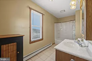 229 N 2nd St, Lehighton, PA 18235 - Photo 11