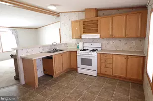 124 Ashley Ln, Lehighton, PA 18235 - Photo 11