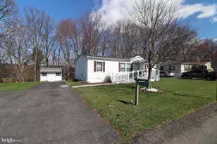 124 Ashley Ln, Lehighton, PA 18235 - Photo 1