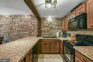 35 Falcon Run, Lake Harmony, PA 18624 - Photo 17