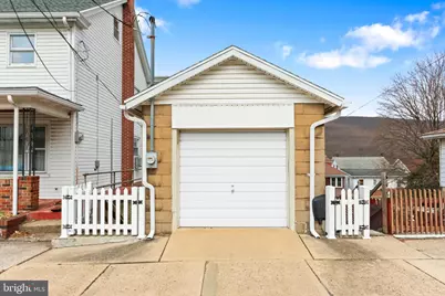 125 E Catawissa Street, Nesquehoning, PA 18240 - Photo 3