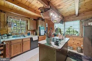 15 Locust Dr, Jim Thorpe, PA 18229 - Photo 11