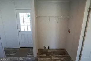 20 Court St, Lehighton, PA 18235 - Photo 17