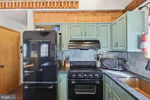 20 Vista Ln, Lake Harmony, PA 18624 - Photo 7