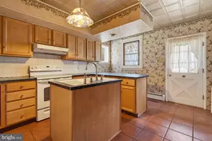 228 W Abbott St, Lansford, PA 18232 - Photo 29