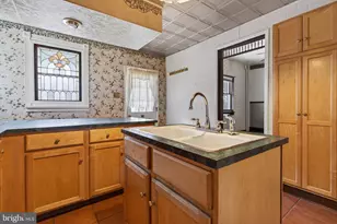 228 W Abbott St, Lansford, PA 18232 - Photo 27