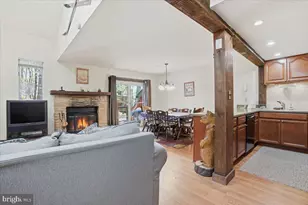 39 Ruffed Grouse Ct, Lake Harmony, PA 18624 - Photo 7