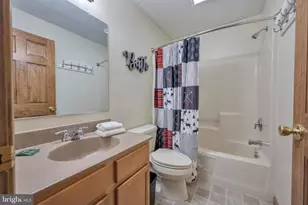 87 Pineknoll Dr, Lake Harmony, PA 18624 - Photo 17
