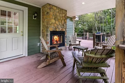 87 Pineknoll Drive, Lake Harmony, PA 18624 - Photo 5