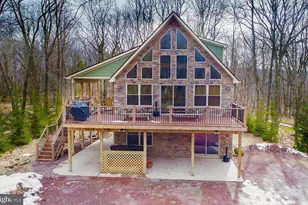 87 Pineknoll Dr, Lake Harmony, PA 18624 - Photo 3