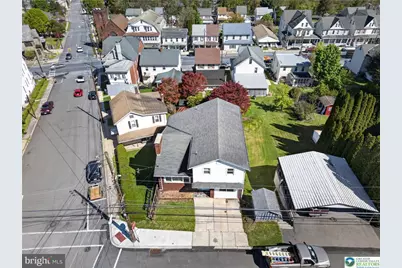 2 E Center Street, Nesquehoning, PA 18240 - Photo 9