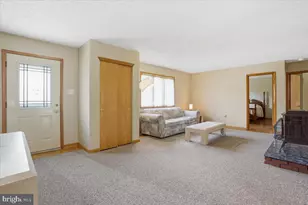 1045 Forest St, Lehighton, PA 18235 - Photo 5