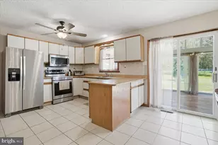 1045 Forest St, Lehighton, PA 18235 - Photo 9