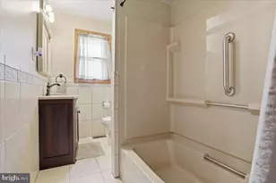 1045 Forest St, Lehighton, PA 18235 - Photo 17