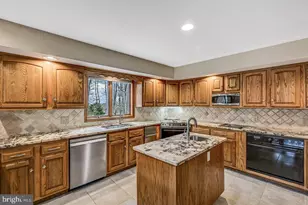 18 Hazlewood, Lake Harmony, PA 18624 - Photo 27