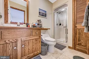 18 Hazlewood, Lake Harmony, PA 18624 - Photo 63