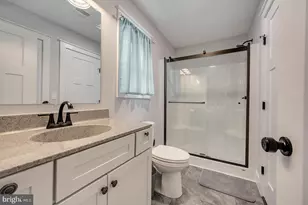90 S Lake Dr, Lake Harmony, PA 18624 - Photo 33