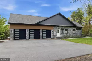 95 Nottingham Ct, Palmerton, PA 18071 - Photo 15
