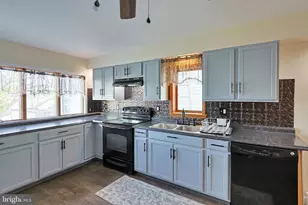 230 E Fell St, Summit Hill, PA 18250 - Photo 7