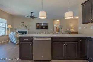 309 Golden Oaks Dr, White Haven, PA 18661 - Photo 15
