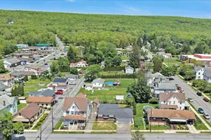 12 W 10th St, Jim Thorpe, PA 18229 - Photo 5