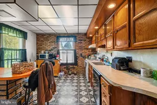 337 N 5th St, Lehighton, PA 18235 - Photo 25