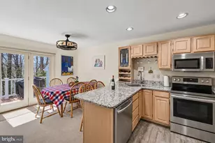5 Beachwood Ct, Lake Harmony, PA 18624 - Photo 7