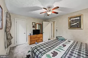 33 Elevator, Lake Harmony, PA 18624 - Photo 35