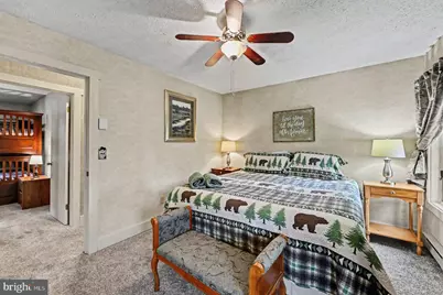 33 Elevator, Lake Harmony, PA 18624 - Photo 7
