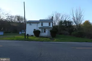 5444 Quakake Rd, Weatherly, PA 18255 - Photo 1
