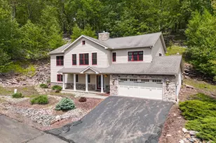 54 Bluestone Ct, Lake Harmony, PA 18624 - Photo 7