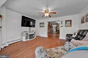 427 E Railroad St, Nesquehoning, PA 18240 - Photo 7