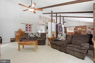 209 E Manor Ln, Lehighton, PA 18235 - Photo 15