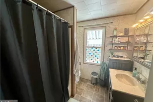 130 S 7th St, Lehighton, PA 18235 - Photo 25