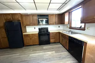 331 E Patterson St, Lansford, PA 18232 - Photo 13
