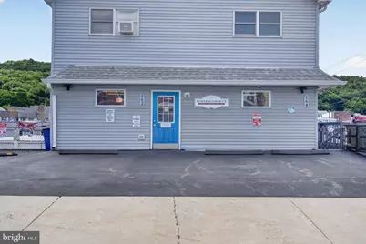 162 W Ridge Street, Lansford, PA 18232 - Photo 3