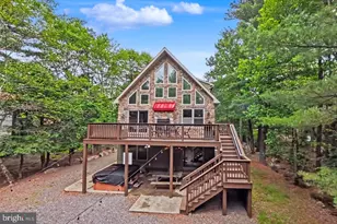41 Lupine Dr, Lake Harmony, PA 18624 - Photo 1