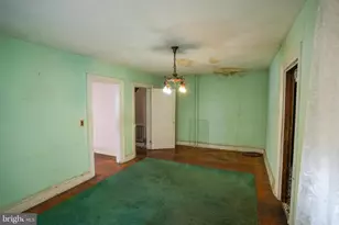 135 S 2nd St, Lehighton, PA 18235 - Photo 15