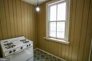 135 S 2nd St, Lehighton, PA 18235 - Photo 11