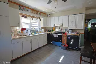 362 W Ridge Rd, Lansford, PA 18232 - Photo 5