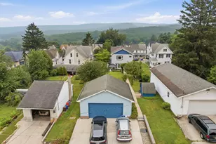 724 North St, Jim Thorpe, PA 18229 - Photo 17