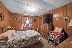 274 S 1st St, Lehighton, PA 18235 - Photo 29