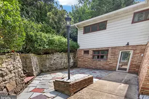 34 W Water St, Lansford, PA 18232 - Photo 29