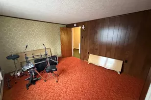 45 W Holland St, Summit Hill, PA 18250 - Photo 33